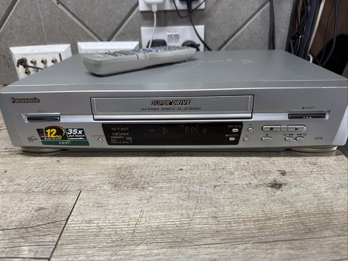 Panasonic fj620b vhs vcr - panasonic,