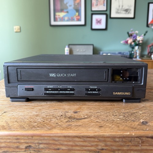 Samsung video cassette player - video,