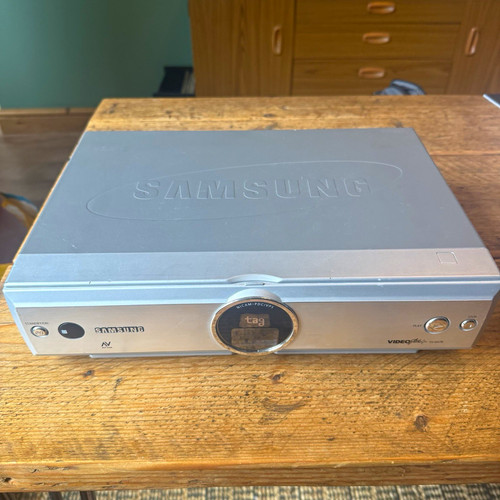 Samsung vhs vcr - vhs, cassette