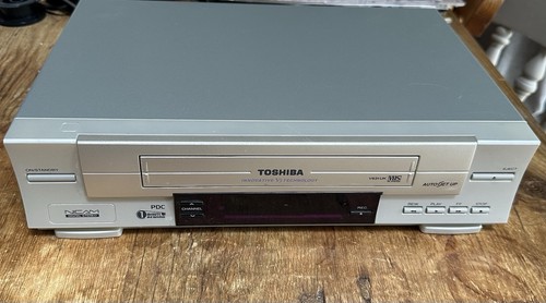Toshiba 631uk vcr vhs video - toshiba,