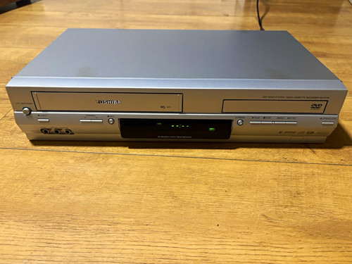 Toshiba 37vbsb vcr dvd - toshiba, sd-37vbsb