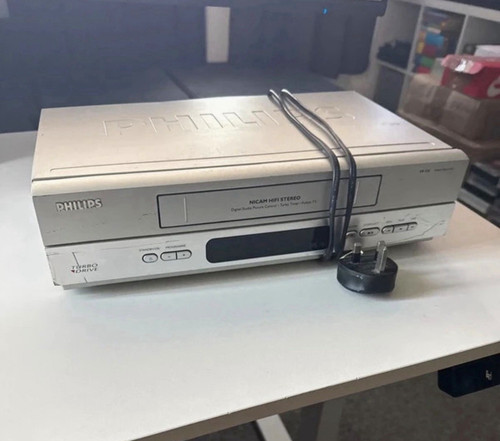 Philips vr550 vhs vcr video - vcr,