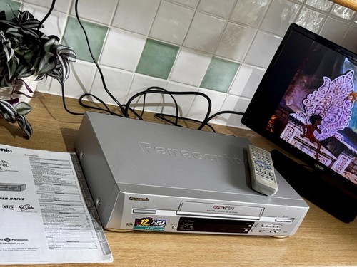 Panasonic fj620 s vhs - nv-fj620,