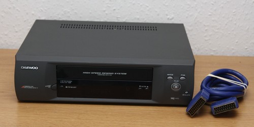 Daewoo t220p vhs vcr player - daewoo,