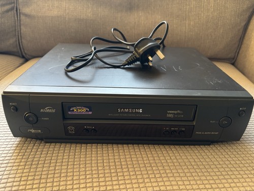 Samsung vhs player 221b - vhs,
