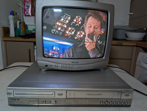 Philips dvd vcr video - philips, &