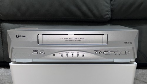 Funai 31b 250 vhs vcr - funai, video