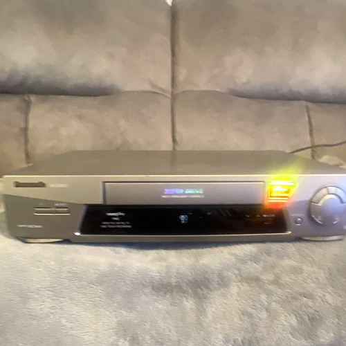 Panasonic fj610 vhs vcr - panasonic, nv-fj610