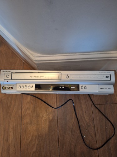 Hitachi pf4e combi vcr dvd - combi,
